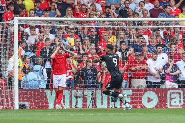 Dominic Solanke #9 of Bournemouth celebrates his goal to make it 2-2 during the Premier League match Nottingham Forest vs Bournemouth at City Ground, Nottingham, United Kingdom, 3rd September 202