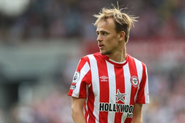 Mikel Damsgaard #24 of Brentford during the Premier League match Brentford vs Leeds United at Brentford Community Stadium, London, United Kingdom, 3rd September 202
