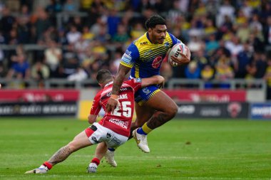 Tom Mikaele #33 of Warrington Wolves runs at Morgan Escare #25 of Salford Red Devils during the Betfred Super League match Salford Red Devils vs Warrington Wolves at AJ Bell Stadium, Eccles, United Kingdom, 3rd September 202