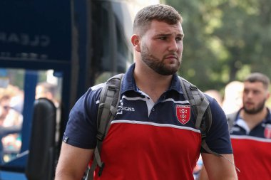 Zach Fishwick #34 of Hull KR arrives at MKM Stadium, Hull, United Kingdom, 3rd September 202