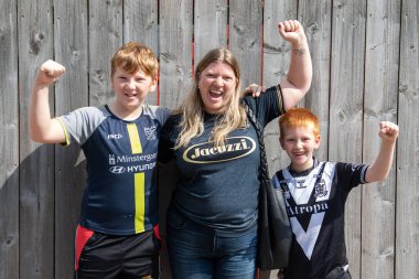 Hull FC fans begin to arrive at the MKM Stadium ahead of the Hull Derby, Hull, United Kingdom, 3rd September 202