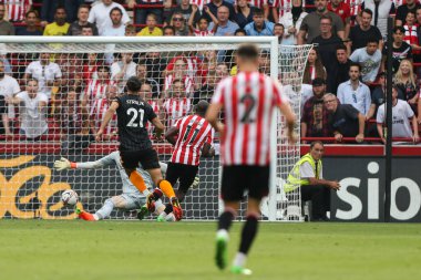 Yoane Wissa #11 of Brentford scores to make it 5-2 during the Premier League match Brentford vs Leeds United at Brentford Community Stadium, London, United Kingdom, 3rd September 202