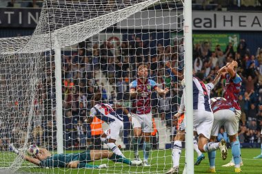 Brandon Michael Clarke Thomas-Asante #21 of West Bromwich Albion celebrates his goal to make it 1-1 during the Sky Bet Championship match West Bromwich Albion vs Burnley at The Hawthorns, West Bromwich, United Kingdom, 2nd September 202
