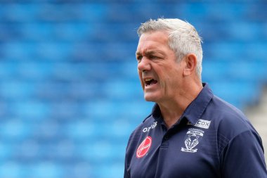 Daryl Powell Head Coach of Warrington Wolves inspects the pitch before the Betfred Super League match Salford Red Devils vs Warrington Wolves at AJ Bell Stadium, Eccles, United Kingdom, 3rd September 202