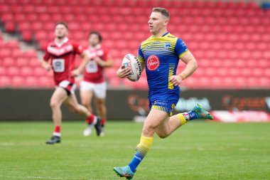 George Williams #7 of Warrington Wolves runs in a try during the Betfred Super League match Salford Red Devils vs Warrington Wolves at AJ Bell Stadium, Eccles, United Kingdom, 3rd September 202