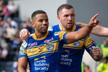 Kruise Leeming #9 of Leeds Rhinos celebrates his try and makes the score 8-8 during the Betfred Super League match Leeds Rhinos vs Castleford Tigers at Headingley Stadium, Leeds, United Kingdom, 3rd September 202