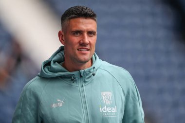 Martin Kelly of West Bromwich Albion arrives at the game ahead of the Sky Bet Championship match West Bromwich Albion vs Burnley at The Hawthorns, West Bromwich, United Kingdom, 2nd September 202