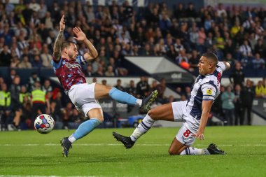 Jake Livermore #8 of West Bromwich Albion has a shot at goal during the Sky Bet Championship match West Bromwich Albion vs Burnley at The Hawthorns, West Bromwich, United Kingdom, 2nd September 202
