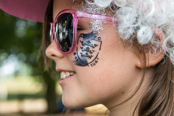 Young Hull Fan Has Here Face Painted Ahead Hull Derby — Stok fotoğraf