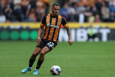 Tyler Smith #22 of Hull City in action during the Sky Bet Championship match Hull City vs Sheffield United at MKM Stadium, Hull, United Kingdom, 4th September 202
