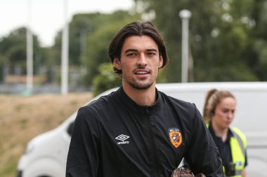 Jacob Greaves #4 of Hull City arrives before the Sky Bet Championship match Hull City vs Sheffield United at MKM Stadium, Hull, United Kingdom, 4th September 202