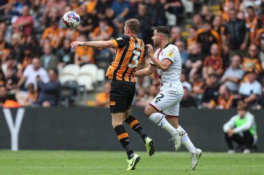 Callum Elder #3 of Hull City and George Baldock #2 of Sheffield United challenge for the ball during the Sky Bet Championship match Hull City vs Sheffield United at MKM Stadium, Hull, United Kingdom, 4th September 202