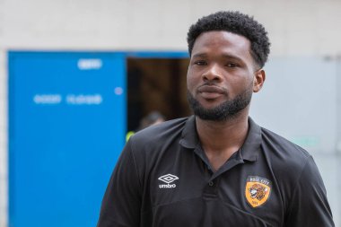 Benjamin Tetteh #30 of Hull City arrives at The MKM Stadium ahead of the Sky Bet Championship match Hull City vs Sheffield United at MKM Stadium, Hull, United Kingdom, 4th September 202