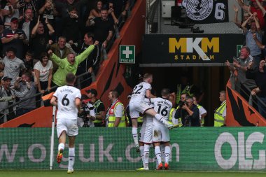 Sander Berge #8 of Sheffield United celebrates his goal to make it 0-2 during the Sky Bet Championship match Hull City vs Sheffield United at MKM Stadium, Hull, United Kingdom, 4th September 202