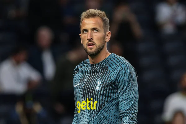 Tottenham Hotspur 'dan Harry Kane # 10 UEFA Şampiyonlar Ligi karşılaşmasında Tottenham Hotspur Marsilya' ya karşı Tottenham Hotspur Stadyumu, Londra, İngiltere, 7 Eylül 202