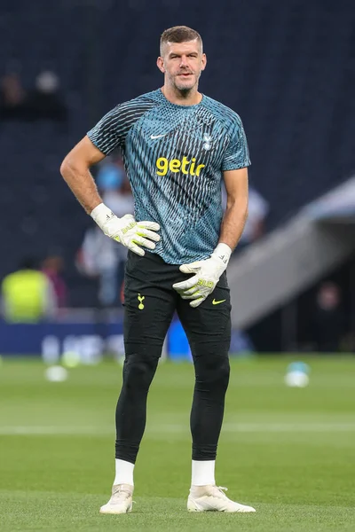 Tottenham Hotspur 'dan Fraser Forster # 20 UEFA Şampiyonlar Ligi karşılaşmasında Tottenham Hotspur Marsilya' ya karşı Tottenham Hotspur Stadyumu, Londra, 7 Eylül 202