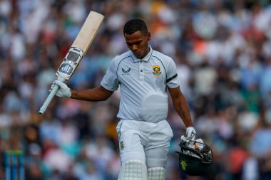 Güney Afrikalı Keegan Petersen, 10 Eylül 202 'de Kia Oval, Londra' da 5 İngiltere 'nin Güney Afrika' ya açtığı üçüncü LV Sigorta Testi 'nde hapisten çıktıktan sonra