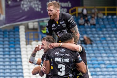 Salford Red Devils 'den Ryan Brierley denemesini kutluyor ve Betfred Süper Lig maçı Huddersfield Giants - Salford Red Devils maçında 10 Eylül 202' de John Smith Stadyumu, Huddersfield, İngiltere 'de 0-20' lik skora ulaştı.