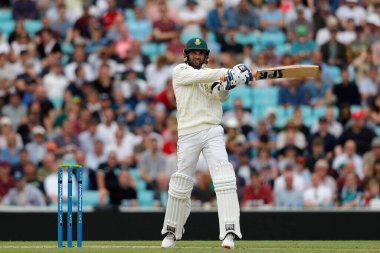 Güney Afrikalı Keshav Maharaj, 10 Eylül 202 'de Kia Oval, Londra, Birleşik Krallık' ta 5 İngiltere 'nin 3.
