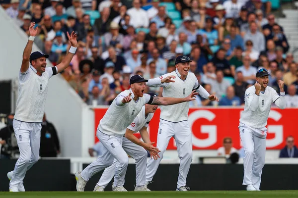 James Anderson Ben Stokes Harry Brook Zak Crawley Joe Root — Foto Stock