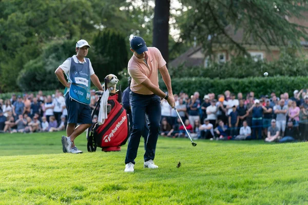 Rory Mcelroy Nir Żetonów Zielono Podczas Bmw Pga Championship 2022 — Zdjęcie stockowe