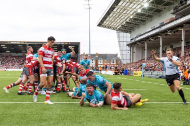 Wasps Rugby 'den Alfie Barbeary bir denemeyi kutluyor, fakat 11 Eylül 202' de Kingsholm Stadyumu 'nda oynanan Gallagher Premiership maçında Gloucester vs Wasps maçında TMO eleştirisinden sonra bloklamaya izin verilmiyor.