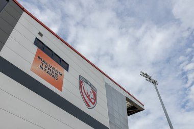 Kingsholm Stadyumu dışında, Gloucester Rugby 'nin evi Gallagher Premiership maçından önce Kingsholm Stadyumu, Gloucester, 11 Eylül 202