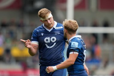 Sale Sharks Dan Du Preez, Gallagher Premiership maçında Gus Warr 'a AJ Bell Stadyumu' nda Sale Sharks Northampton Saints 'e karşı 11 Eylül 202' de açıkladı.