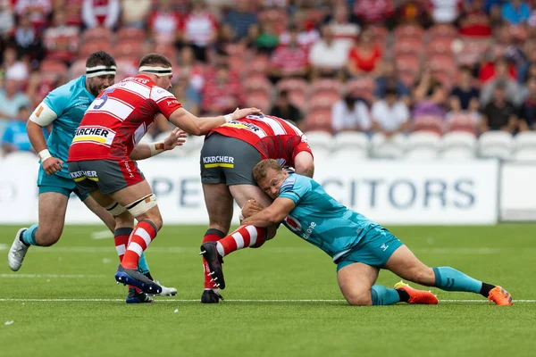 Tom Cruse Från Wasps Rugby Tacklar Fraser Balmain Från Gloucester — Stockfoto