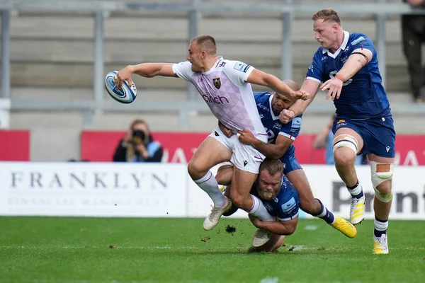 Northampton Saints Ollie Sleightholme Offloads Ball Gallagher Premiership Match Sale — Stock Photo, Image