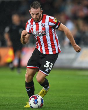 Sheffield United 'ın 33 numaralı Rhys Norrington-Davies maçı sırasında Swansea City, Sheffield United' a karşı Swansea.com Stadyumu, Swansea, Birleşik Krallık, 13 Eylül 202