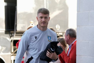 Sheffield 'den Michael Smith, 13 Eylül 202' de İngiltere 'nin Morecambe kentindeki Mazuma Stadyumu' nda oynanan Morecambe-Sheffield maçından önce Çarşamba günü stadyuma geldi.