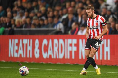 Sheffield United 'ın 33 numaralı Rhys Norrington-Davies maçı sırasında Swansea City, Sheffield United' a karşı Swansea.com Stadyumu, Swansea, Birleşik Krallık, 13 Eylül 202