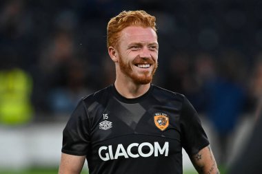 Hull City 'den Ryan Woods 13 Eylül 202' de Hull City 'nin Stoke City' e karşı oynadığı maç öncesi ısınma maçında