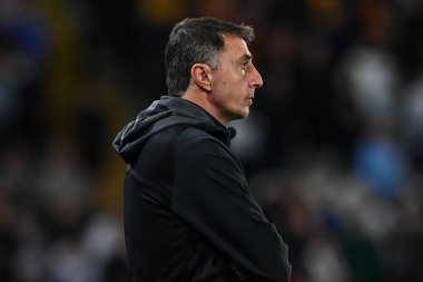 Shota Arveladze teknik direktörü Hull City 'nin 13 Eylül 202' de MKM Stadyumu 'nda Hull City ile Stoke City arasındaki Sky Bet Şampiyonası maçında.