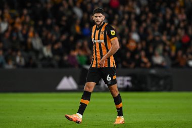 Hull City 'den Tobias Figueiredo # 6 Sky Bet Şampiyonası maçında Hull City, Stoke City' ye karşı MKM Stadyumu, Hull, Birleşik Krallık, 13 Eylül 202