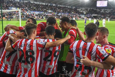 Sheffield United takımından Reda Khadra, 13 Eylül 202 'de Swansea.com Stadyumu' nda oynanan Swansea City-Sheffield United maçında 1-0 berabere kalma golünü kutluyor.