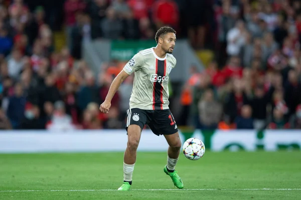 Devyne Rensch Van Ajax Controleert Bal Tijdens Uefa Champions League — Stockfoto