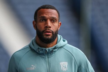West Bromwich Albion 'dan Matt Phillips, West Bromwich Albion' a karşı Birmingham City 'nin 14 Eylül 202' de oynadığı The Hawthorns, West Bromwich maçının öncesinde maça geldi.