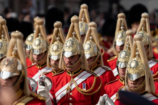 Membros Marcha Cavalaria Doméstica Com Espadas Invertidas Por Respeito Durante — Fotografia de Stock