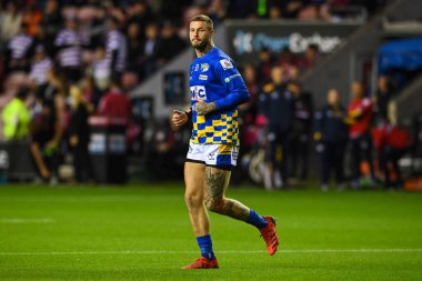 Leeds Rhinos 'tan 33 numaralı Zak Hardaker, 16 Eylül 202' de DW Stadyumu 'nda oynanan Betfred Süper Lig karşılaşmasında Wigan Warriors - Leeds Rhinos maçının öncesinde ısındı.