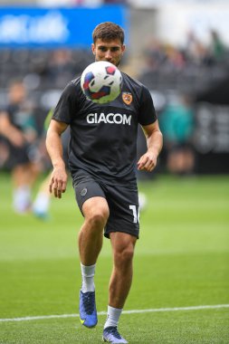 Swansea.com Stadyumu, Swansea.com, Birleşik Krallık, 17 Eylül 202 'de oynanan Sky Bet Şampiyonası maçında Hull City' den Ryan Longman # 16.