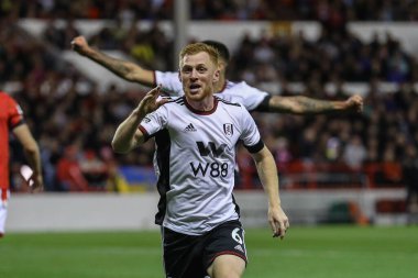 Fulham 'dan Harrison Reed # 6 Premier League maçında Nottingham Forest Fulham' a karşı City Ground, Nottingham, İngiltere 'de 16 Eylül 202' de 1-3 'lük galibiyetini kutluyor.