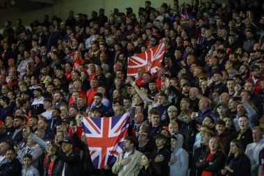 Nottingham Ormanı Premier Lig maçı sırasında Nottingham Ormanı 'nın Fulham' a karşı oynadığı City Ground, Nottingham, İngiltere 'de 16 Eylül 2022' de Tanrı Kral 'ı Korusun' u seslendirdi.