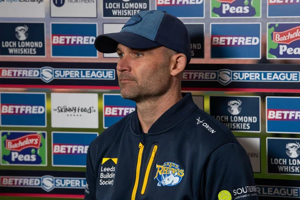 Rohan Smith Head Coach Leeds Rhinos Interviewed Jenna Brook Sky — Stock Photo, Image