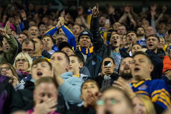 Leeds Fans Feiern Ende Des Betfred Super League Spiels Wigan — Stockfoto
