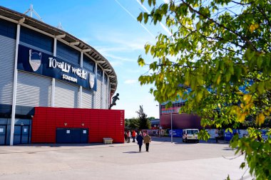 Betfred Süper Ligi maçından önce St Helens 'e karşı Salford Red Devils, St Helens Stadyumu, 17 Eylül 202
