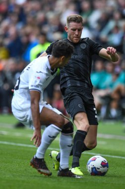 Swansea City, Swansea.com Stadyumu 'nda 17 Eylül 202 tarihinde oynanan Swansea City vs Hull City maçında Swansea City' den Kyle Naughton # 26 'yı aldı.