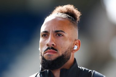 Huddersfield Town 'dan Sorba Thomas # 7, 17 Eylül 202' de John Smith Stadyumu 'nda Huddersfield Town ile Cardiff City arasındaki Gökyüzü İddia Şampiyonası maçı için geliyor.