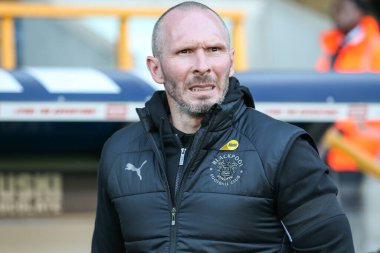 Blackpool Sky Bet Şampiyonası 'nda Michael Appleton teknik direktörü Millwall' a karşı Blackpool 17 Eylül 202 'de The Den, Londra' da